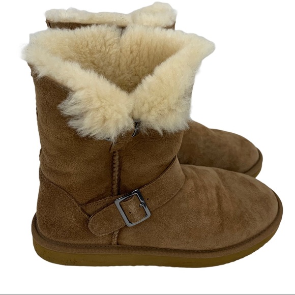 slip on shearling boots